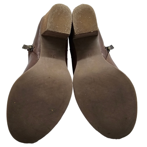 Michael by Michael Shannon Ankle Boots Womens Size 5.5 Brown Heeled Faux Leather - Picture 7 of 13